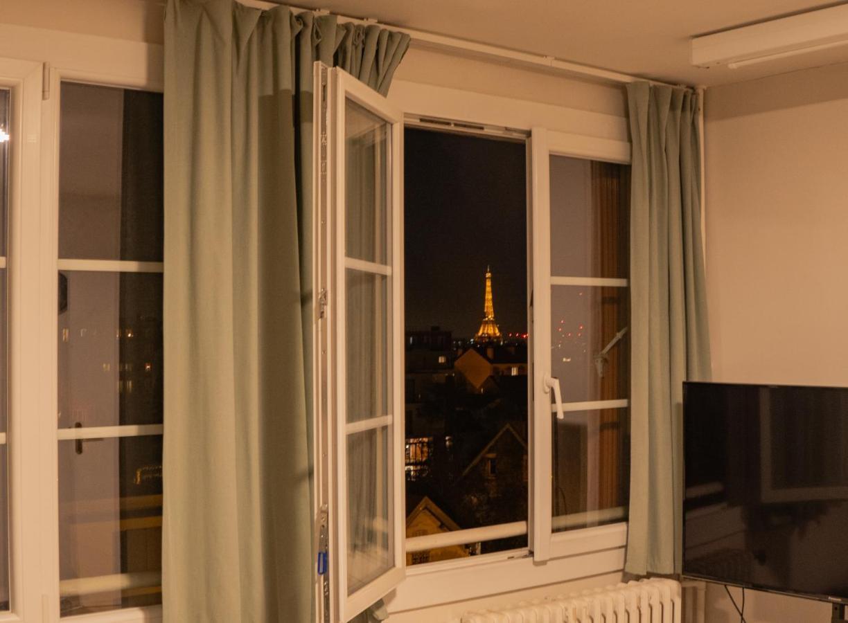 Joli T2 Proche Du Metro Avec Vue Tour Eiffel Lägenhet Issy-les-Moulineaux Exteriör bild